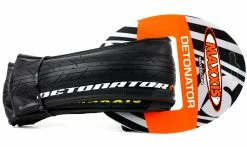 Pneu Maxxis Detonator Tringles Souples - Dual 70a/60a -Pneus VTT Elegant Magasin Detonator pack 1235x735