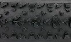 Pneu Continental Race King - Black Chili - Protection - Tubeless Ready -Pneus VTT Elegant Magasin Pneu Continental Race King 2018 Black Chili Protection Tubeless Ready macro 1235x735