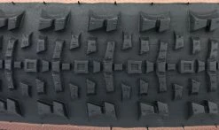 Pneu Hutchinson Kraken Racing Lab - Race Ripost XC - Hardskin - Tubeless Ready -Pneus VTT Elegant Magasin Pneu Hutchinson Kraken Racing Lab Race Ripost XC Hardskin Tubeless Ready crampons 1235x735