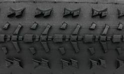 Pneu Hutchinson Skeleton Racing Lab - Race Riposte XC - Hardskin - Tubeless Ready -Pneus VTT Elegant Magasin Pneu Hutchinson Skeleton macro 1235x735