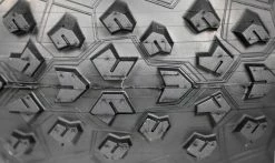 Pneu Hutchinson Taipan - Race Riposte - Hardskin - Tubeless Ready -Pneus VTT Elegant Magasin Pneu Hutchinson Taipan Macro 1235x735