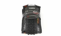 Pneu Hutchinson Toro Trail - Sideskin - Tubeless Ready -Pneus VTT Elegant Magasin Pneu Hutchinson Toro Sideskin Tubeless Ready PACK 1235x735