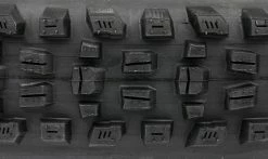 Pneu Maxxis Assegai - 3C Maxx Grip - Wide Trail - DH Casing - Tubeless Ready 9 Pneu Maxxis Assegai - 3C Maxx Grip - Wide Trail - DH Casing - Tubeless Ready -Pneus VTT Elegant Magasin Pneu Maxxis Assegai 3C Maxx Grip Wide Trail DH Casing Tubeless Ready macro 1235x735