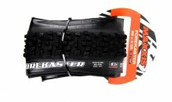 Pneu Maxxis Forekaster - EXO Protection - Dual 62a/60a - Tubeless Ready -Pneus VTT Elegant Magasin Pneu Maxxis Forekaster EXO Protection Dual 62a60a Tubeless Ready 1235x735