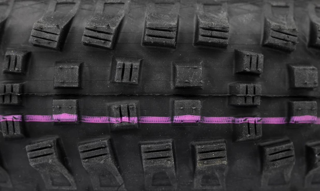 Pneu Schwalbe Magic Mary - Addix Ultra Soft - Super Gravity - Tubeless Easy 4 Pneu Schwalbe Magic Mary - Addix Ultra Soft - Super Gravity - Tubeless Easy – Image 4