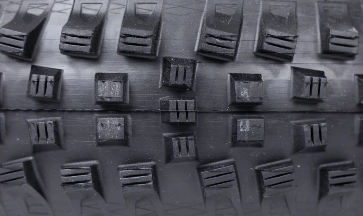 Pneu Schwalbe Magic Mary - BikePark - Addix - TwinSkin - 2 Nappes 2 Pneu Schwalbe Magic Mary - BikePark - Addix - TwinSkin - 2 Nappes – Image 2