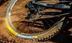 Pneu Michelin DH 34 - Magi-XDH - DownHill Shield Bead2Bead - Tubeless Ready -Pneus VTT Elegant Magasin dh34 michelin1 1235x735